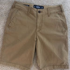 Hollister shorts waist 28